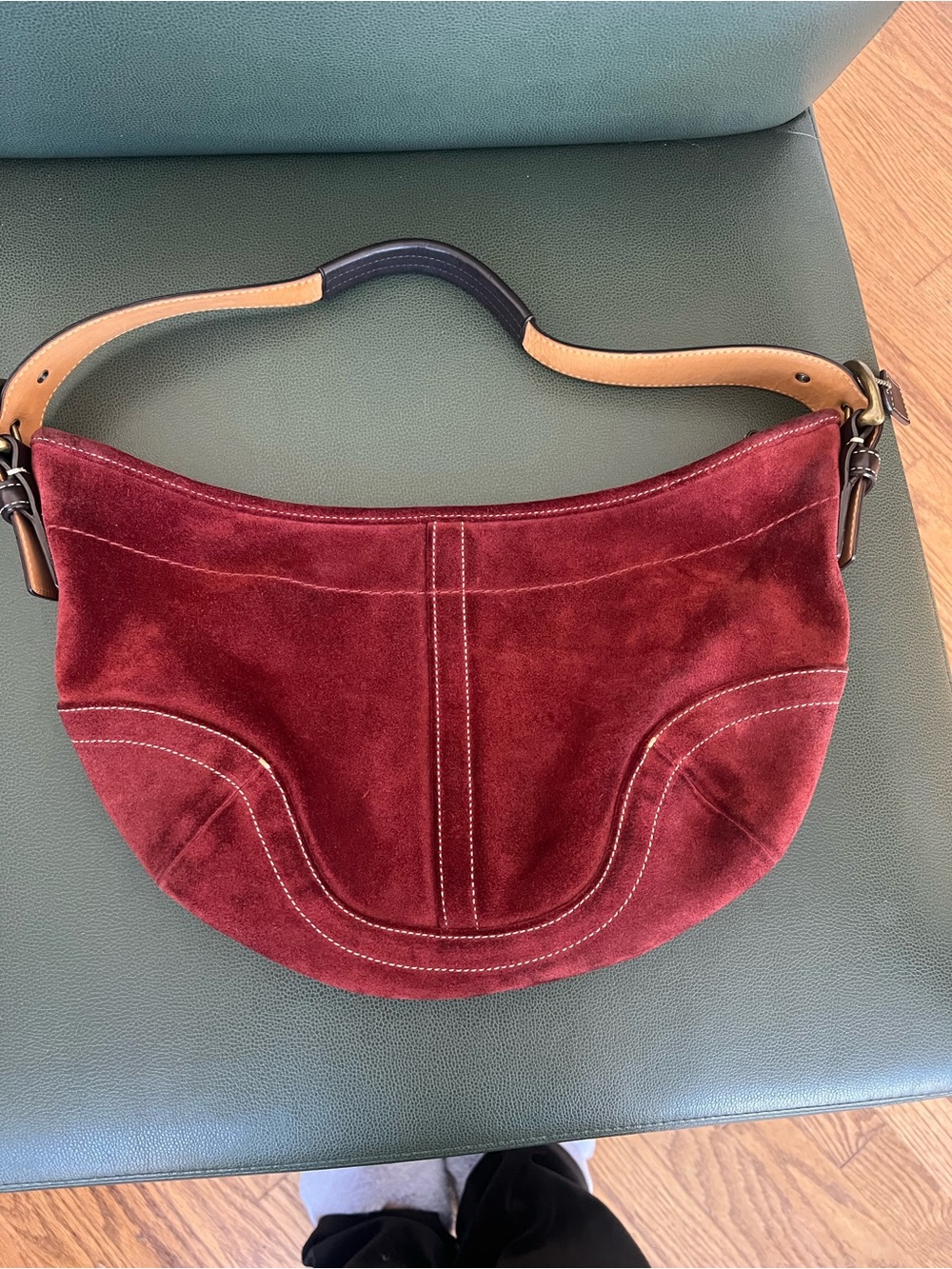 Coach soho shoulder bag in burgundy suede and brown leather